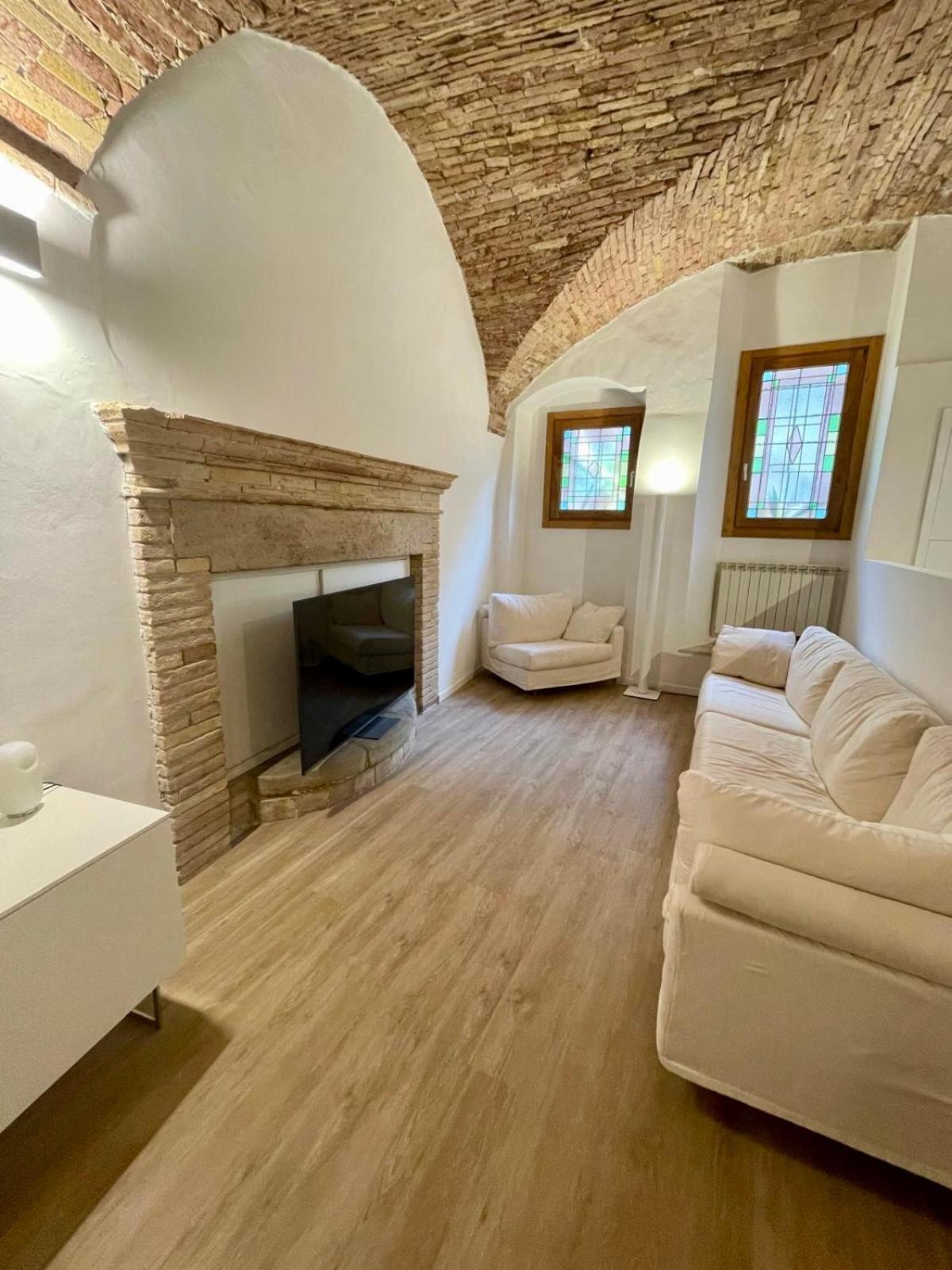 Le Volte Di Via Portica Apartment Assisi Exterior photo